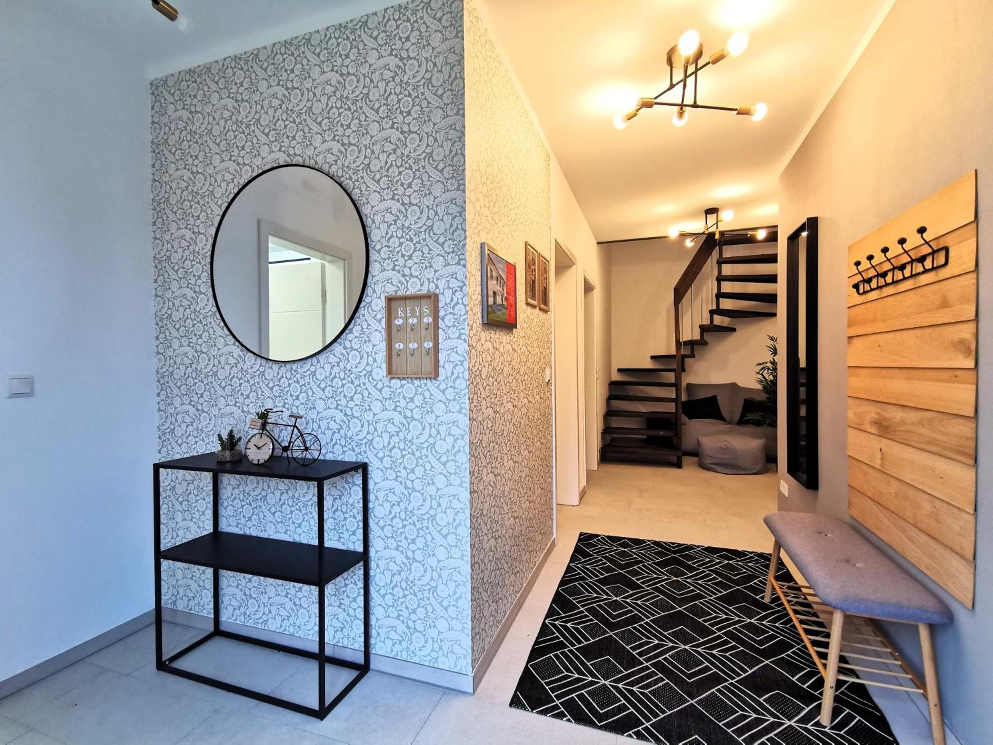 Bohnapartments Haus Zocheblick - 2 Kostenlose Parkplaetze - Sehr Ruhig - 4 Schlafzimmer - Neubau - Vollausstattung - Wlan Hoppegarten Buitenkant foto